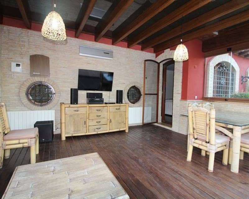 5 Zimmer Villa zu verkaufen in Campoamor mit Pool - 1.250.000 € (Ref: 10004564)