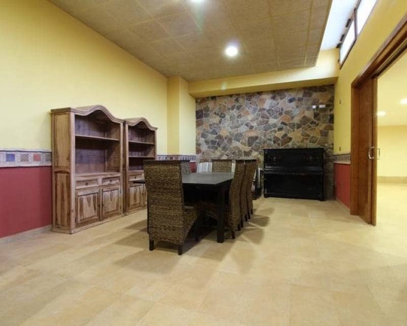 5 Zimmer Villa zu verkaufen in Campoamor mit Pool - 1.250.000 € (Ref: 10004564)