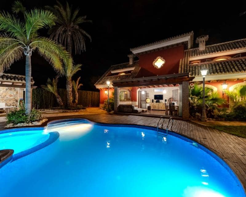 5 Zimmer Villa zu verkaufen in Campoamor mit Pool - 1.250.000 € (Ref: 10004564)