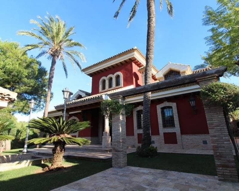 5 Zimmer Villa zu verkaufen in Campoamor mit Pool - 1.250.000 € (Ref: 10004564)