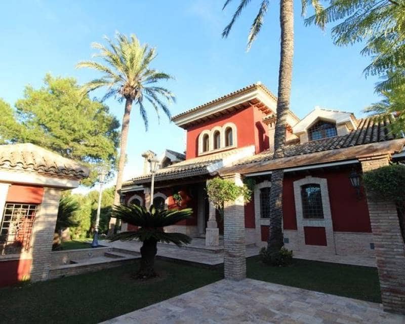 5 Zimmer Villa zu verkaufen in Campoamor mit Pool - 1.250.000 € (Ref: 10004564)
