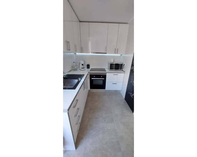 3 soveværelse Lejlighed til salg i Torrevieja med swimmingpool - € 280.000 (Ref: 10004670)