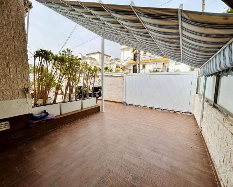 5 camera da letto Villa in vendita in La Mata con piscina - 1.117.000 € (Rif: 10004671)