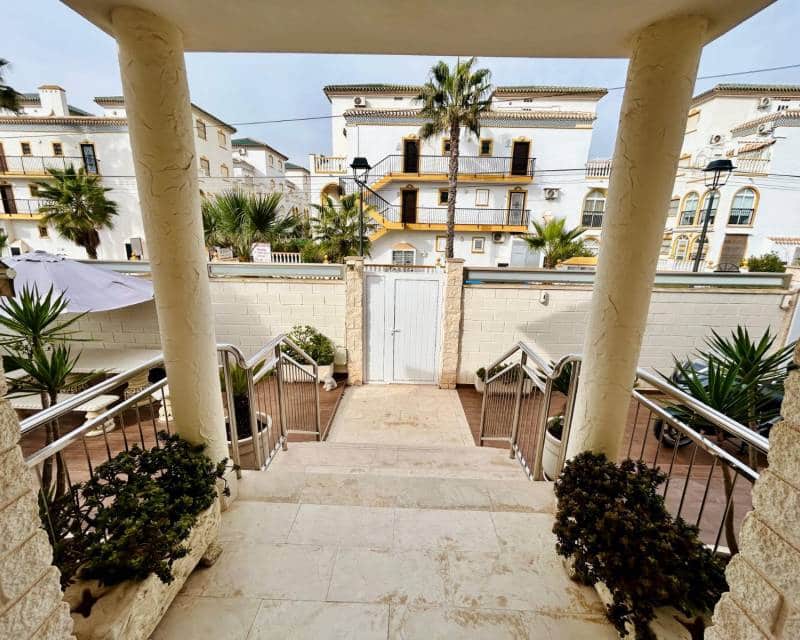 5 camera da letto Villa in vendita in La Mata con piscina - 1.117.000 € (Rif: 10004671)