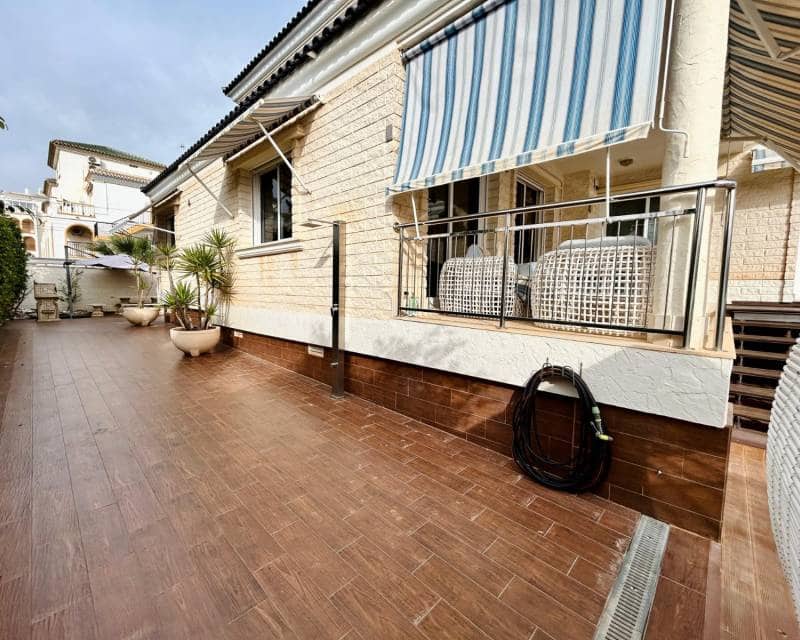 5 camera da letto Villa in vendita in La Mata con piscina - 1.117.000 € (Rif: 10004671)