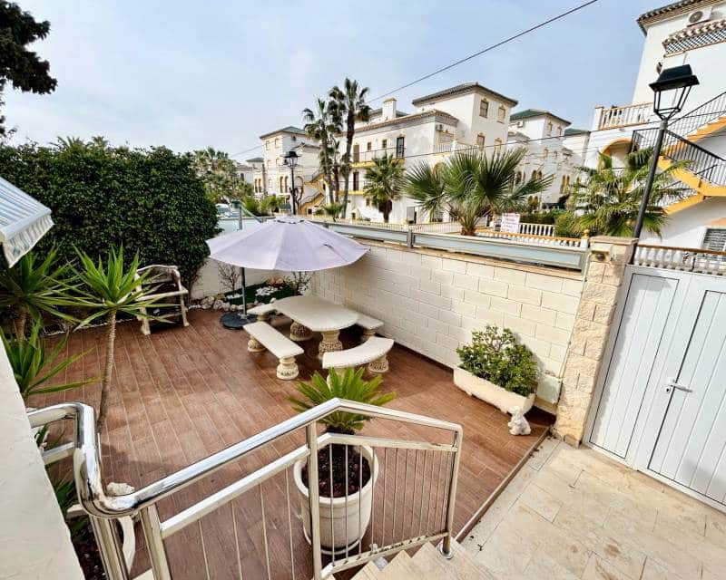 5 camera da letto Villa in vendita in La Mata con piscina - 1.117.000 € (Rif: 10004671)