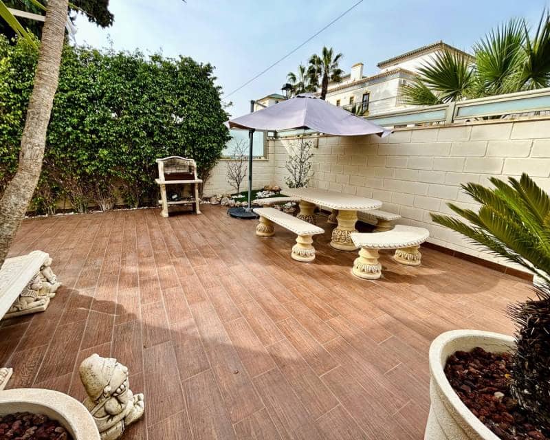 5 camera da letto Villa in vendita in La Mata con piscina - 1.117.000 € (Rif: 10004671)