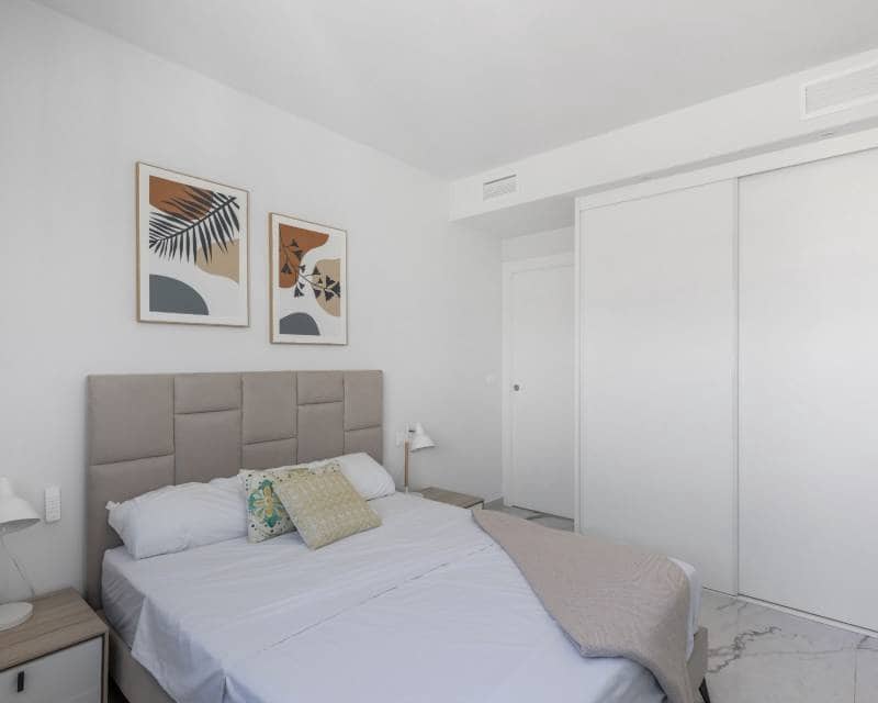 2 sypialnia Apartament na sprzedaż w Playa Flamenca z basenem - 495 000 € (Ref: 10007590)