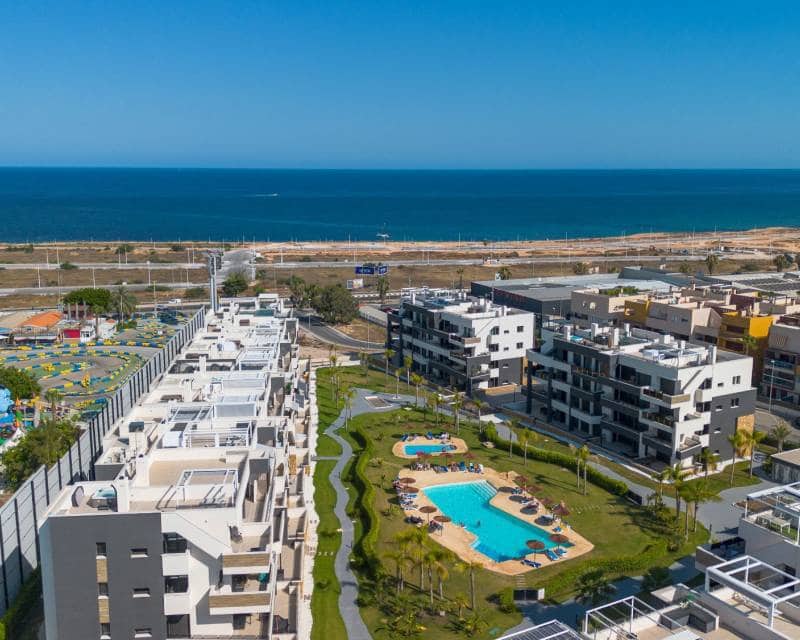 2 sypialnia Apartament na sprzedaż w Playa Flamenca z basenem - 495 000 € (Ref: 10007590)
