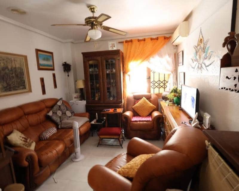 2 soveværelse Byhus til salg i Torrevieja - € 170.000 (Ref: 10007591)