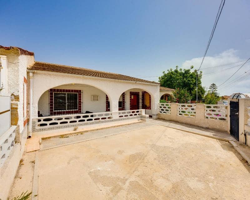 3 soverom Hus til salgs i Orihuela Costa med garasje - € 199 990 (Ref: 10007781)