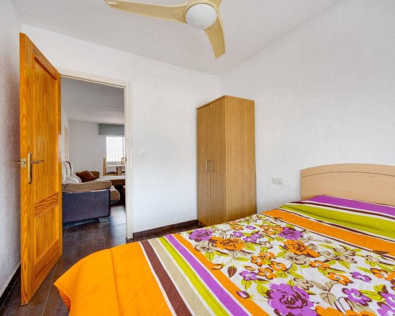 3 soverom Hus til salgs i Orihuela Costa med garasje - € 199 990 (Ref: 10007781)