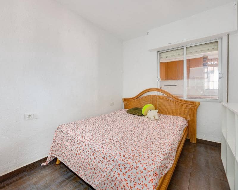 3 soverom Hus til salgs i Orihuela Costa med garasje - € 199 990 (Ref: 10007781)