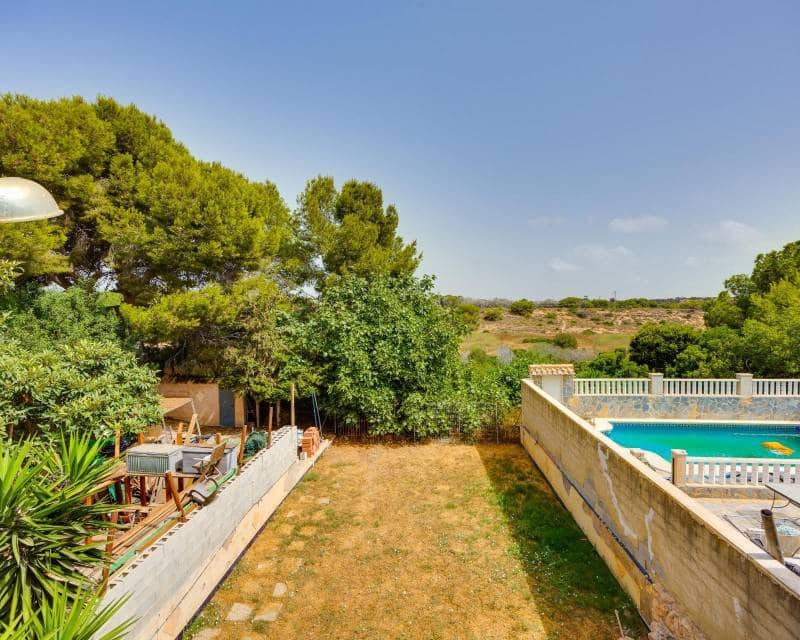 3 soverom Hus til salgs i Orihuela Costa med garasje - € 199 990 (Ref: 10007781)