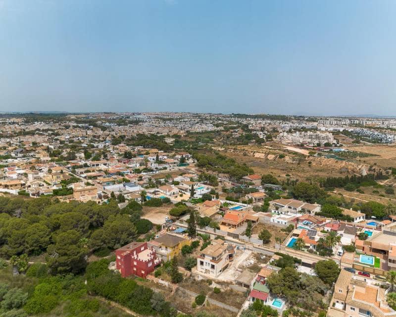 3 soverom Hus til salgs i Orihuela Costa med garasje - € 199 990 (Ref: 10007781)