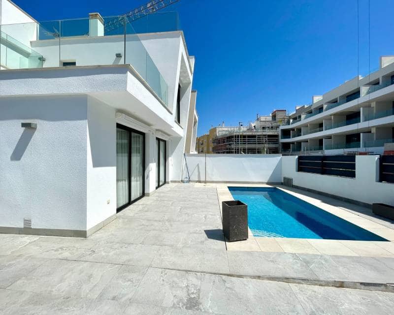 3 Zimmer Villa zu verkaufen in Benijofar mit Pool Garage - 399.000 € (Ref: 10007946)