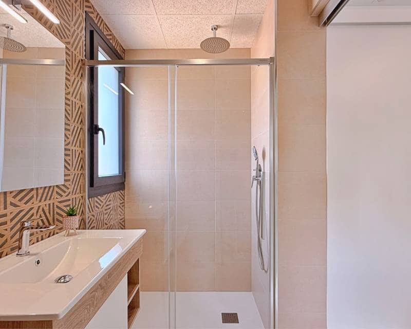 2 Zimmer Apartment zu verkaufen in Orihuela Costa mit Garage - 295.000 € (Ref: 10007948)
