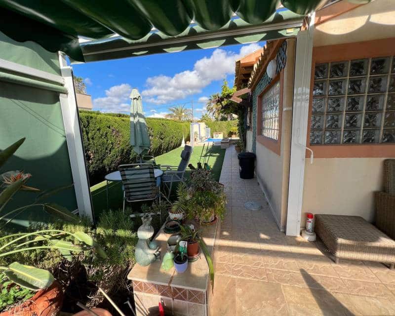 3 Zimmer Villa zu verkaufen in Cabo Roig mit Pool - 815.000 € (Ref: 10008096)