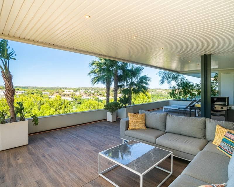Casa de 3 habitaciones en Las Colinas Golf en venta con piscina - 895.000 € (Ref: 10009501)