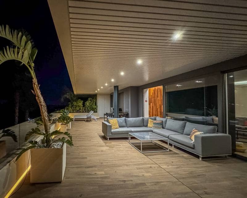 Casa de 3 habitaciones en Las Colinas Golf en venta con piscina - 895.000 € (Ref: 10009501)
