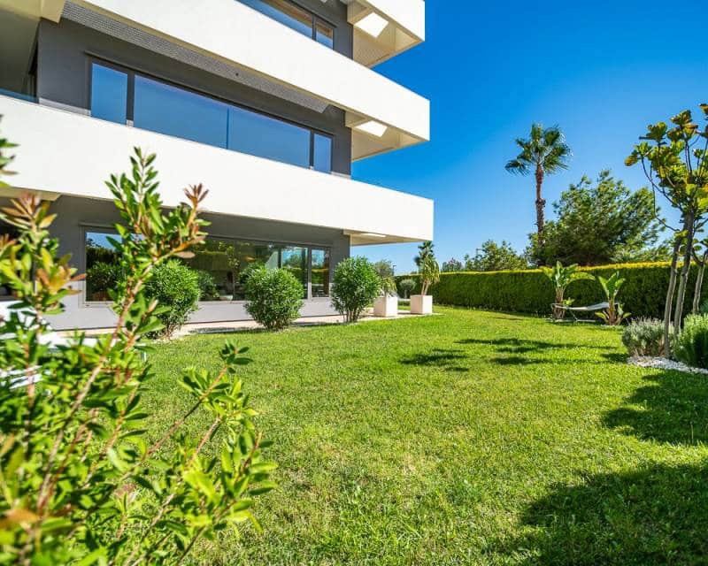 Casa de 3 habitaciones en Las Colinas Golf en venta con piscina - 895.000 € (Ref: 10009501)