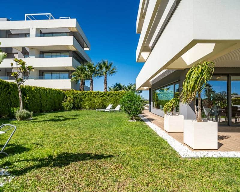 Casa de 3 habitaciones en Las Colinas Golf en venta con piscina - 895.000 € (Ref: 10009501)