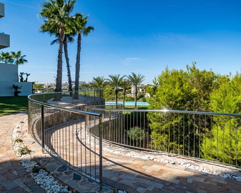 Casa de 3 habitaciones en Las Colinas Golf en venta con piscina - 895.000 € (Ref: 10009501)