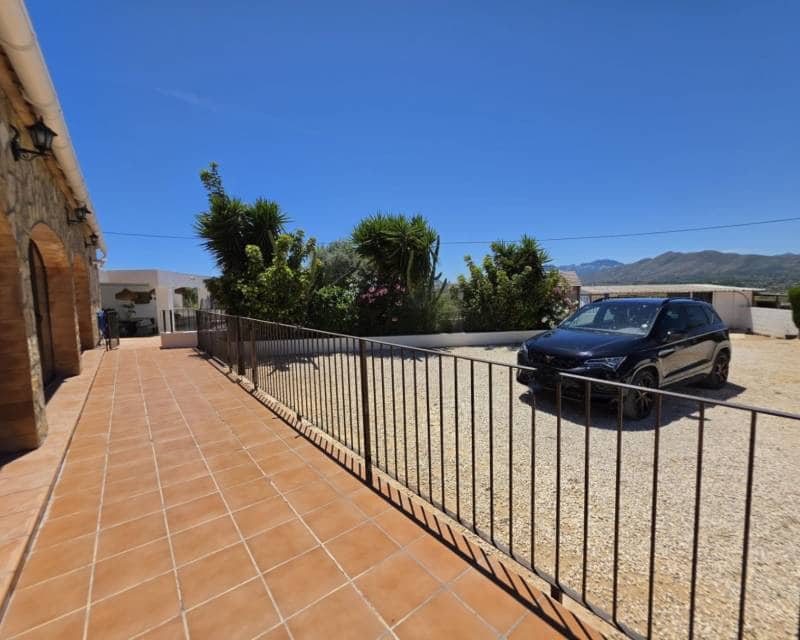 Finca/Casa Rural de 7 habitaciones en Benissa en venta con piscina - 970.000 € (Ref: 10009503)