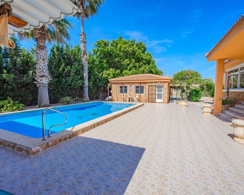 Finca/Casa Rural de 5 habitaciones en Rojales en venta con piscina - 650.000 € (Ref: 10009504)