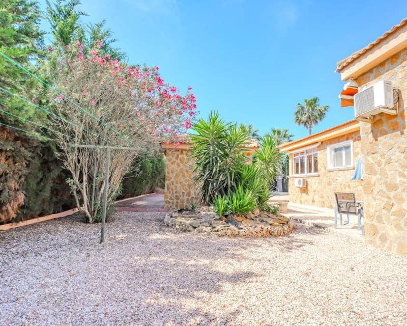 Finca/Casa Rural de 5 habitaciones en Rojales en venta con piscina - 650.000 € (Ref: 10009504)
