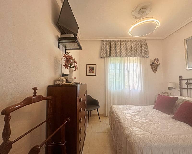 2 slaapkamer Huis te koop in Aguas Nuevas met zwembad - € 169.900 (Ref: 10009682)