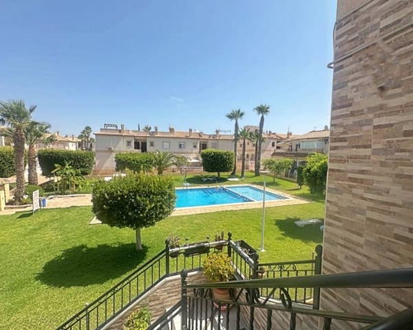 2 soverom Hus til salgs i Aguas Nuevas, Torrevieja med svømmebasseng - € 169 900 (Ref: 10009682)