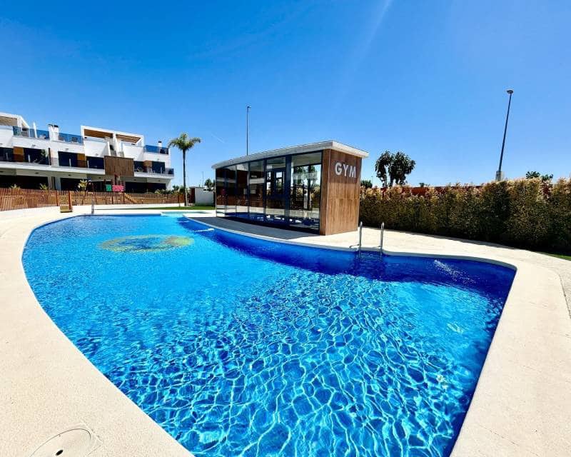 Apartamento de 2 habitaciones en Pilar de la Horadada en venta con piscina - 330.000 € (Ref: 10009683)