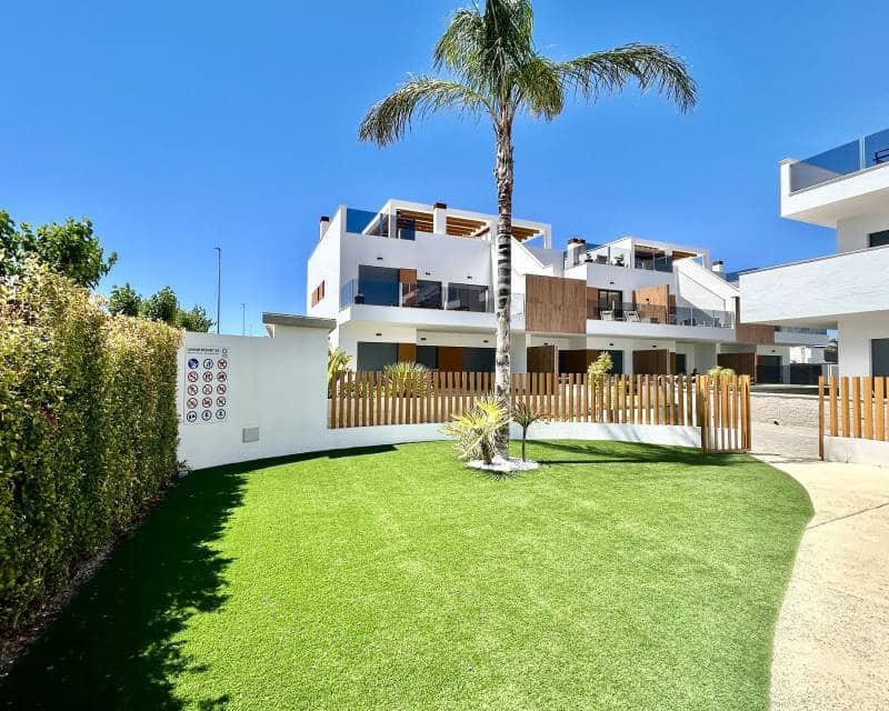 Apartamento de 2 habitaciones en Pilar de la Horadada en venta con piscina - 330.000 € (Ref: 10009683)