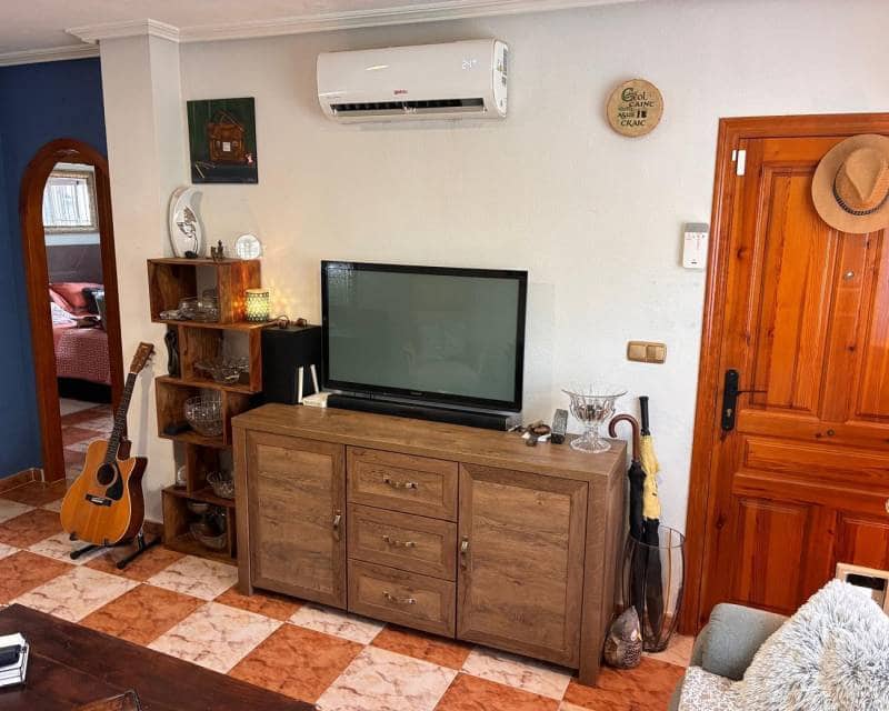 2 soverom Rekkehus til salgs i Orihuela Costa med svømmebasseng - € 249 995 (Ref: 10009684)