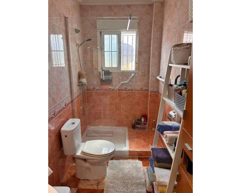2 soverom Rekkehus til salgs i Orihuela Costa med svømmebasseng - € 249 995 (Ref: 10009684)