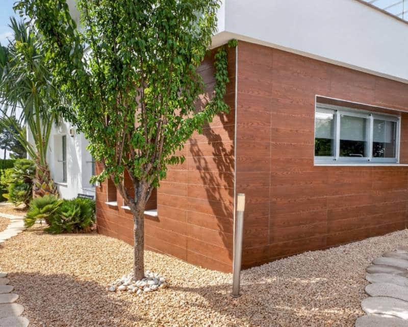 Chalet de 4 habitaciones en Pinar de Campoverde en venta con piscina - 1.475.000 € (Ref: 10009893)