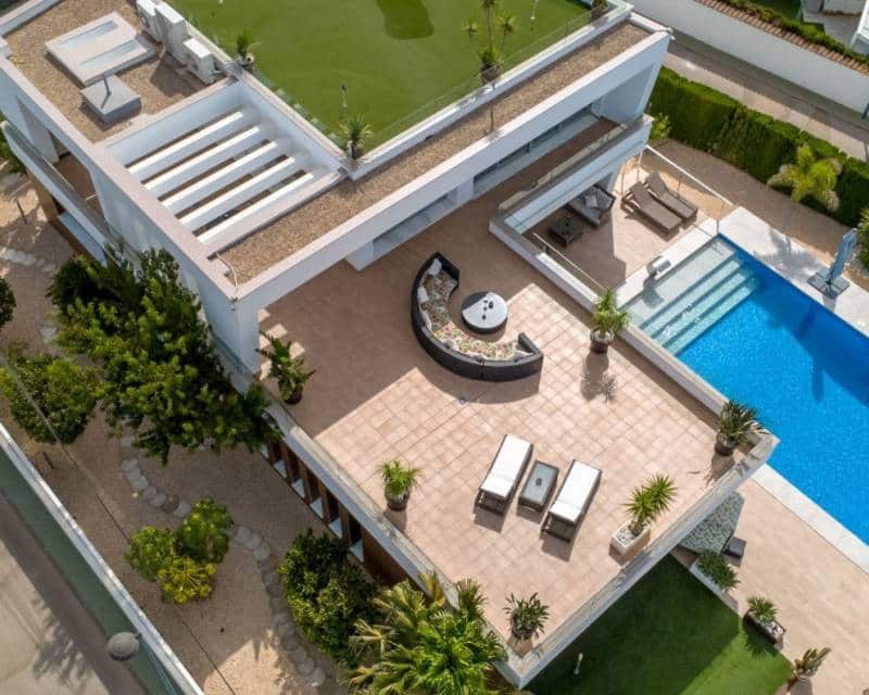 Chalet de 4 habitaciones en Pinar de Campoverde en venta con piscina - 1.475.000 € (Ref: 10009893)