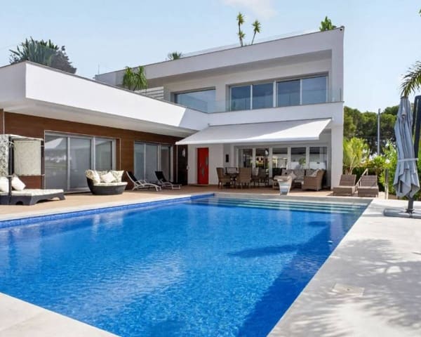 Chalet de 4 habitaciones en Pinar de Campoverde, Pilar de la Horadada en venta con piscina - 1.475.000 € (Ref: 10009893)