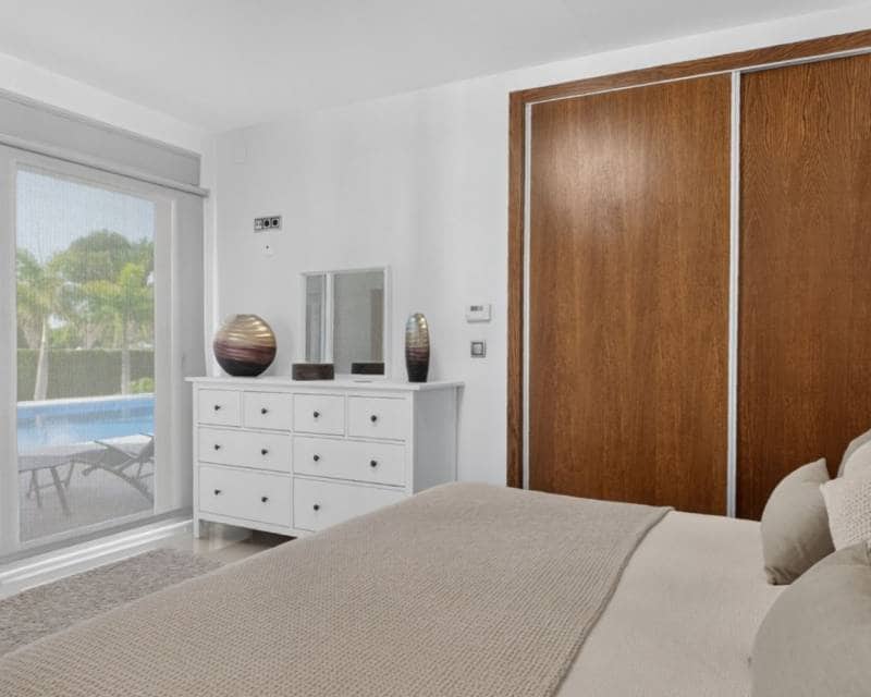 Chalet de 4 habitaciones en Pinar de Campoverde en venta con piscina - 1.475.000 € (Ref: 10009893)