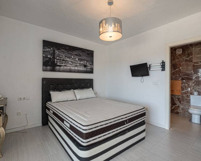 3 bedroom Apartment for sale in Las Ramblas Golf with pool - € 395,000 (Ref: 10009962)