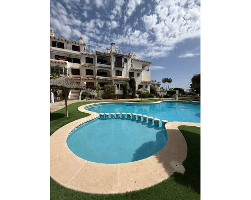 2 sypialnia Apartament na sprzedaż w Cabo Roig z basenem - 205 000 € (Ref: 10011941)