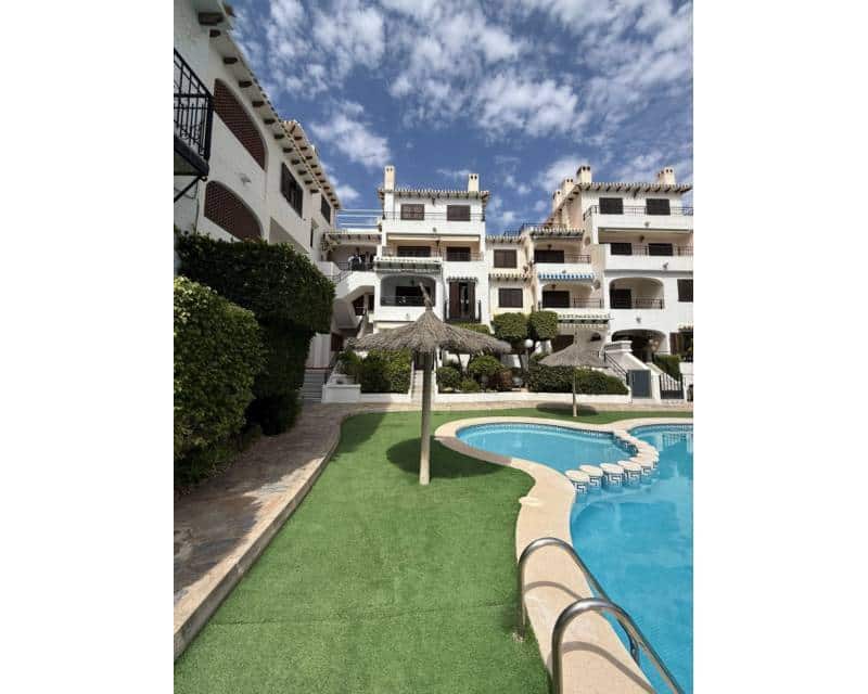 2 sypialnia Apartament na sprzedaż w Cabo Roig z basenem - 205 000 € (Ref: 10011941)