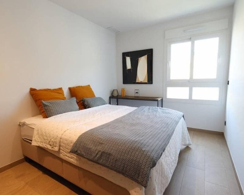 Ático de 3 habitaciones en Algorfa en venta con piscina - 325.000 € (Ref: 10012301)