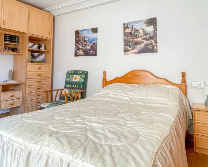 3 soveværelse Lejlighed til salg i Torrevieja med garage - € 259.900 (Ref: 10012496)