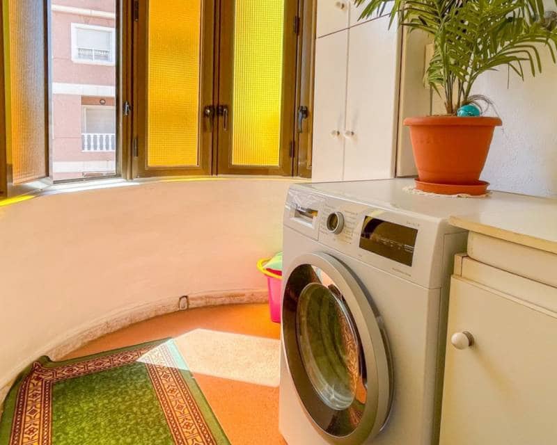 3 soveværelse Lejlighed til salg i Torrevieja med garage - € 259.900 (Ref: 10012496)