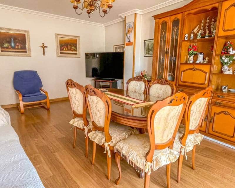 3 soveværelse Lejlighed til salg i Torrevieja med garage - € 259.900 (Ref: 10012496)