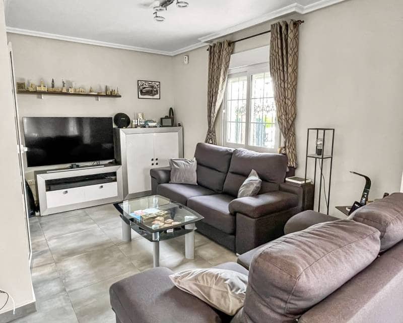 3 bedroom Villa for sale in Los Dolses with pool - € 435,900 (Ref: 10012497)