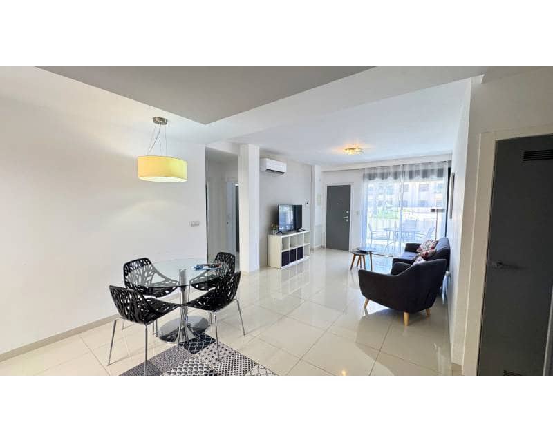 Apartamento de 2 habitaciones en Torre de la Horadada en venta con piscina - 259.500 € (Ref: 10012501)