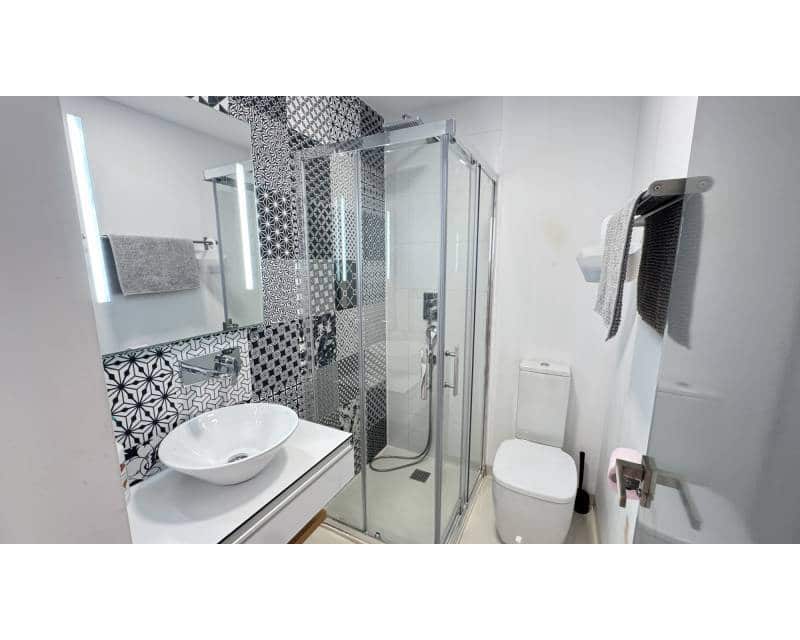 Apartamento de 2 habitaciones en Torre de la Horadada en venta con piscina - 259.500 € (Ref: 10012501)